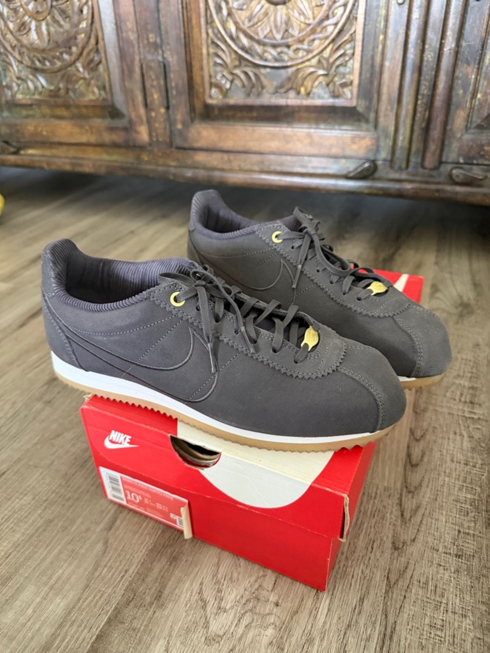 Nike Women’s Serena Williams Collab Thunder Gray Cortez sneakers-